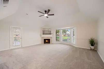 2405 Greenwich Drive, Carrollton, TX 75006 - Photo 11