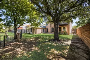 2405 Greenwich Dr, Carrollton, TX 75006 - Photo 21