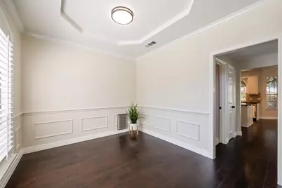 2405 Greenwich Drive, Carrollton, TX 75006 - Photo 5