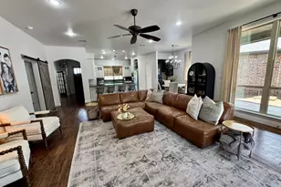 570 S Sugartree Dr, Lipan, TX 76462 - Photo 3