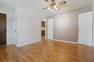 5020 Susan Lee Ln, North Richland Hills, TX 76180 - Photo 5