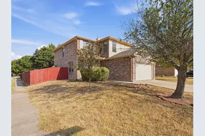 8101 Southern Pine Way, Fort Worth, TX 76123 - Photo 3