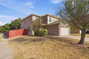 8101 Southern Pine Way, Fort Worth, TX 76123 - Photo 3