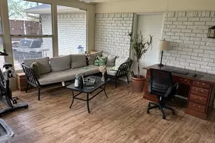 10829 Damon Ln, Dallas, TX 75229 - Photo 15