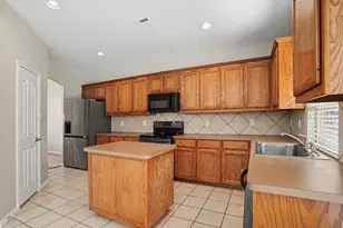 3908 Confidence Dr, Fort Worth, TX 76244 - Photo 5