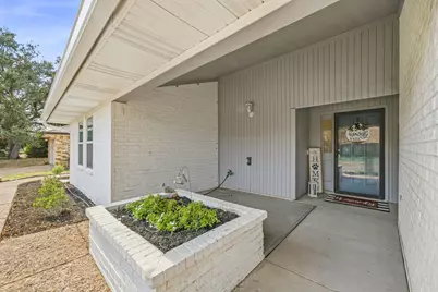 1202 Red Bird Lane, Granbury, TX 76048 - Photo 5