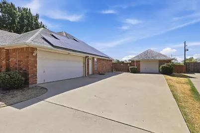 3212 Staghorn Circle, Denton, TX 76208 - Photo 3
