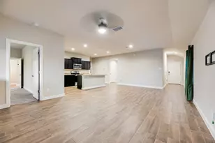 716 Griffith Pk Trl, Alvarado, TX 76009 - Photo 3