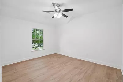 2407 Laguna Lane, Arlington, TX 76012 - Photo 25