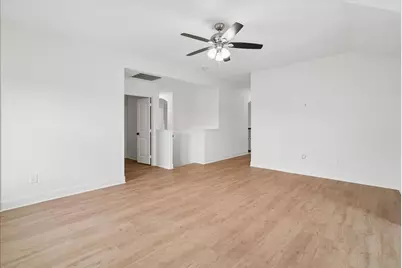 2407 Laguna Lane, Arlington, TX 76012 - Photo 19