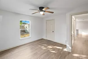 1047 Davis Street N, Sulphur Springs, TX 75482 - Photo 29