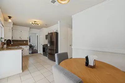 822 Century Park Drive, Garland, TX 75040 - Photo 15
