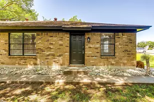 101 W Eldred, Burleson, TX 76028 - Photo 3