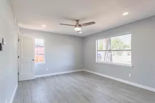 12326 Dandridge Dr, Dallas, TX 75243 - Photo 7