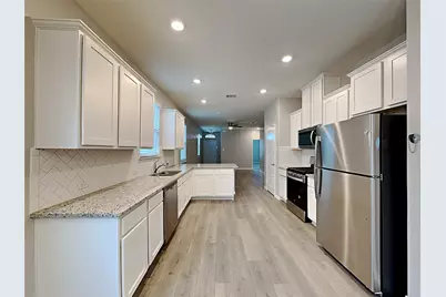 2337 Larimar Drive, Little Elm, TX 76227 - Photo 5