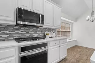 8748 Dayton Dr, Lantana, TX 76226 - Photo 11