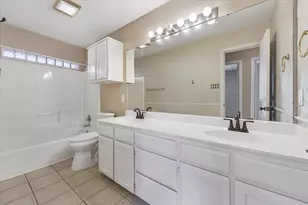 2129 Whetstone Dr, Corinth, TX 76210 - Photo 13