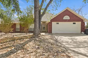 2129 Whetstone Dr, Corinth, TX 76210 - Photo 1