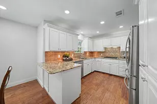 3625 Matterhorn Dr, Plano, TX 75075 - Photo 9