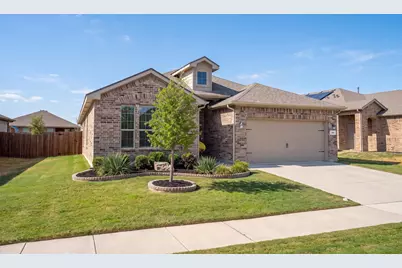 146 Hawksbill Lane, Rhome, TX 76078 - Photo 5