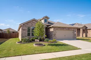146 Hawksbill Ln, Rhome, TX 76078 - Photo 5