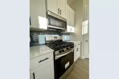 8909 Shoppers Lane, Plano, TX 75024 - Photo 5