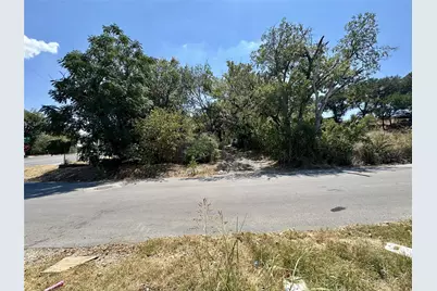 1001 NW Loraine Street, Fort Worth, TX 76106 - Photo 7