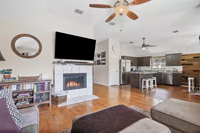 1930 Livingston Lane, Little Elm, TX 75068 - Photo 9