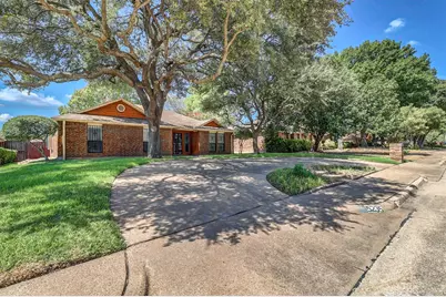 5235 Clover Haven Street, Dallas, TX 75227 - Photo 3