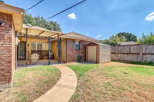5235 Clover Haven St, Dallas, TX 75227 - Photo 31
