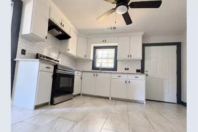 522 N Austin Avenue, Denison, TX 75020 - Photo 5