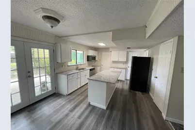 6305 Barcelona Drive, Arlington, TX 76016 - Photo 7