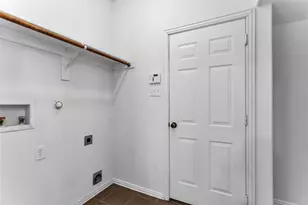 11701 Lampwick Ln, Frisco, TX 75035 - Photo 17