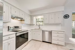 110 La Jolla St, Mabank, TX 75156 - Photo 9