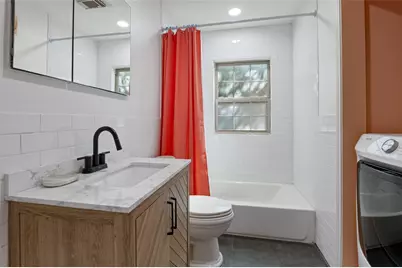 2219 Carnes Street, Dallas, TX 75208 - Photo 13