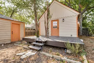 2219 Carnes St, Dallas, TX 75208 - Photo 17