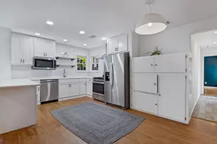 2219 Carnes St, Dallas, TX 75208 - Photo 5