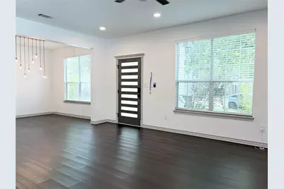700 Martinique Avenue, Dallas, TX 75223 - Photo 3