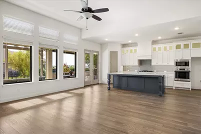 1109 Aviara Court, Granbury, TX 76048 - Photo 9