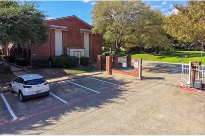 3261 Donnelly Circle #706, Fort Worth, TX 76107 - Photo 19