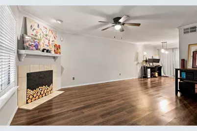 3261 Donnelly Circle #706, Fort Worth, TX 76107 - Photo 5