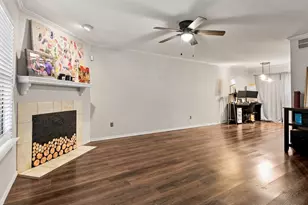 3261 Donnelly Cir, Fort Worth, TX 76107 - Photo 5