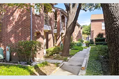 3261 Donnelly Circle #706, Fort Worth, TX 76107 - Photo 17
