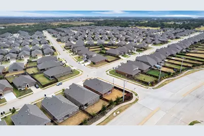 3303 Brady Starr Drive, Aubrey, TX 76227 - Photo 31