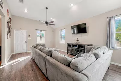5412 Firewood Trail, Granbury, TX 76048 - Photo 7