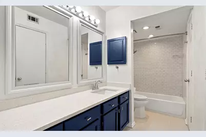3261 Donnelly Circle #706, Fort Worth, TX 76107 - Photo 13