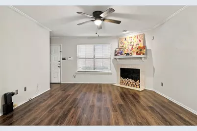 3261 Donnelly Circle #706, Fort Worth, TX 76107 - Photo 3