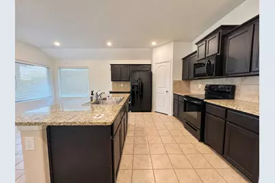712 Ben Lake Trail, Fort Worth, TX 76120 - Photo 9