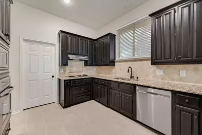 9021 Lakepointe Avenue, Rowlett, TX 75088 - Photo 7