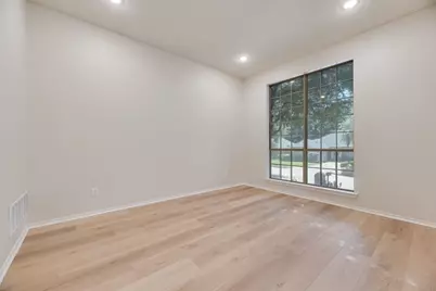 9021 Lakepointe Avenue, Rowlett, TX 75088 - Photo 17
